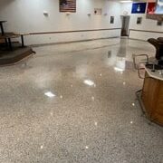 polishcretefloors image flooring in Large space2